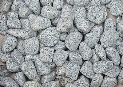 Granit getrommelt